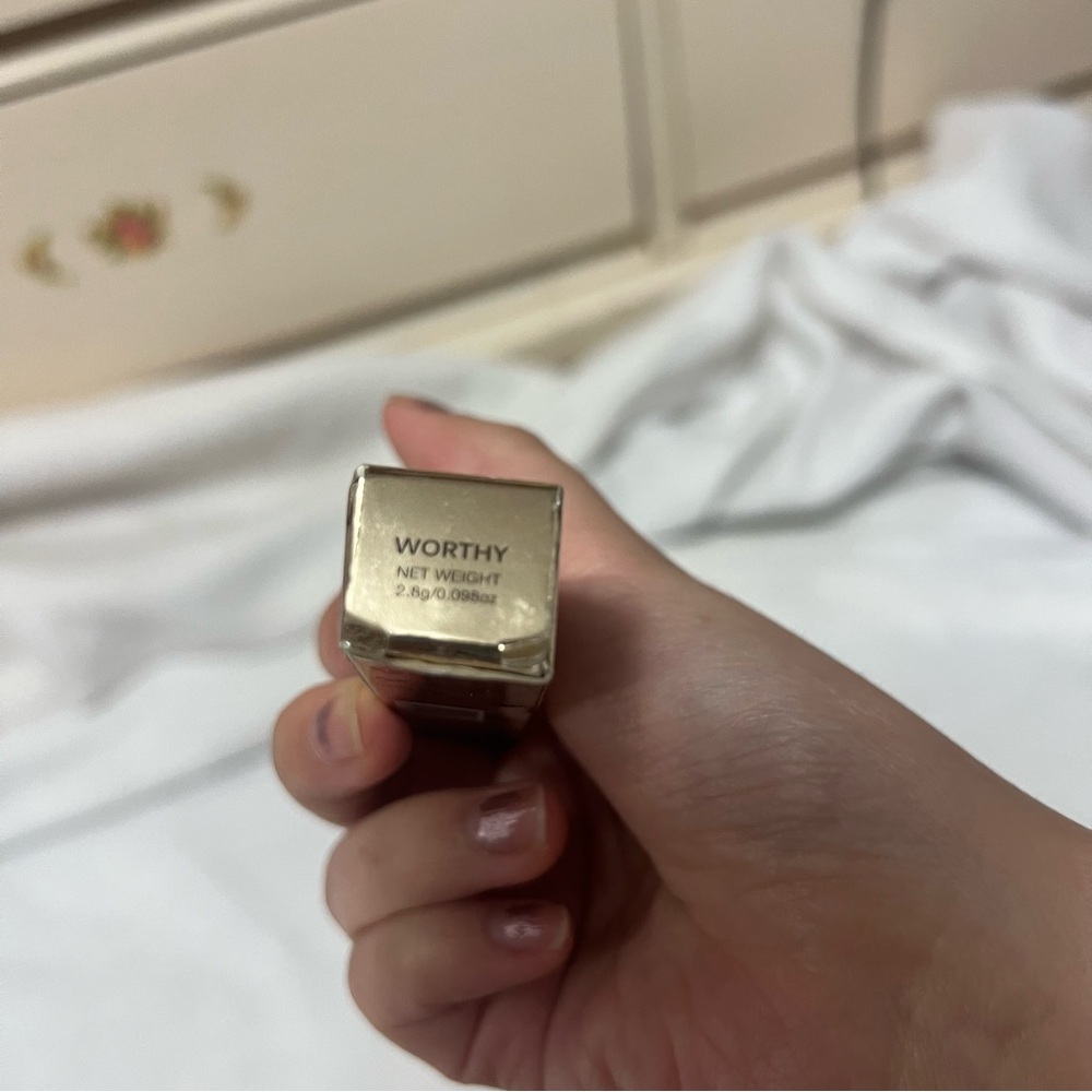 Mischo Beauty Lip Shine Sheer Lip Balm Worthy - Picture 6 of 7